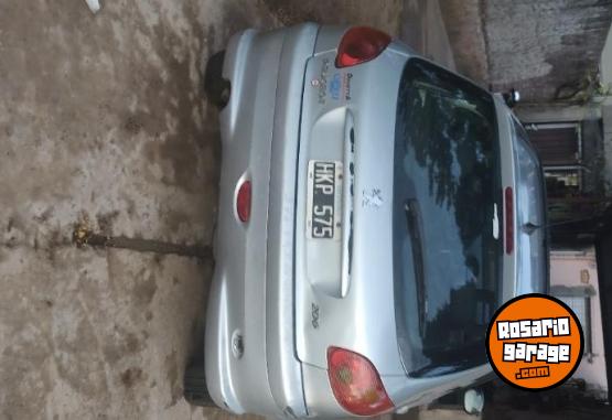 Autos - Peugeot 206 premium 2008 Nafta 180000Km - En Venta