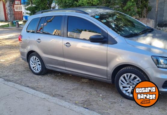 Autos - Volkswagen Suran 2018 GNC 120000Km - En Venta