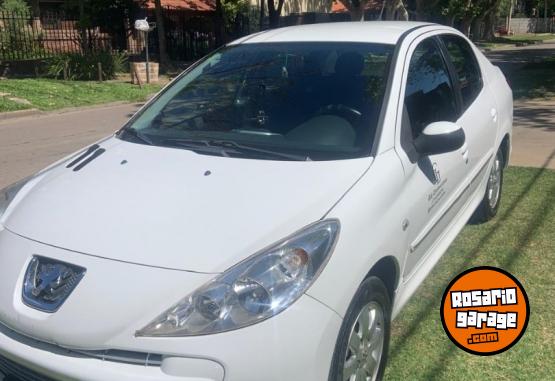 Autos - Peugeot 207 Allure 2012 Nafta 200000Km - En Venta