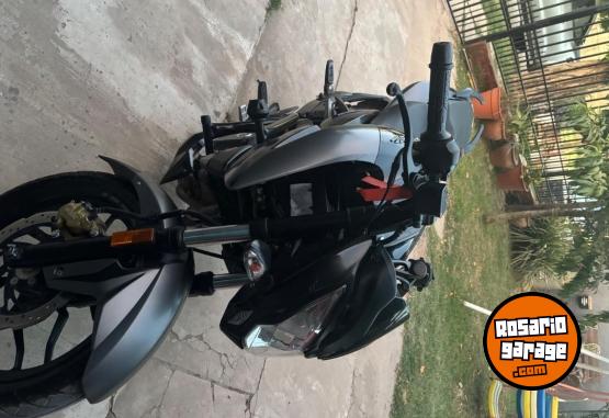 Motos - Bajaj Rouser 200 2018 Nafta 7600Km - En Venta