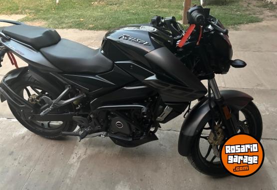 Motos - Bajaj Rouser 200 2018 Nafta 7600Km - En Venta