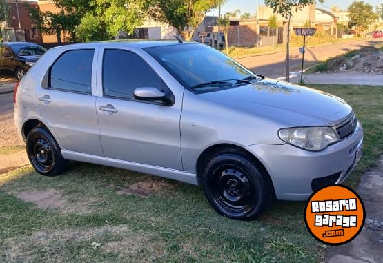 Autos - Fiat Palio 1.8 HLX 2006 Nafta 180000Km - En Venta