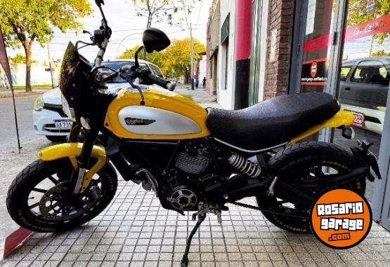 Motos - Ducati Scrambler Icom 800 2017 Nafta 23000Km - En Venta