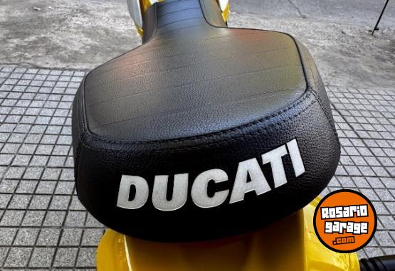 Motos - Ducati Scrambler Icom 800 2017 Nafta 23000Km - En Venta