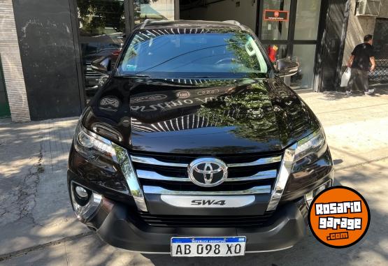 Camionetas - Toyota SW4 SRX 2.8 TDI 7AS 2017 Diesel 114000Km - En Venta