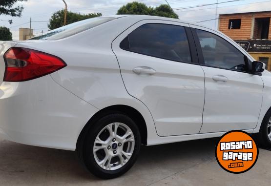 Autos - Ford KA +SEL 2018 Nafta 62740Km - En Venta