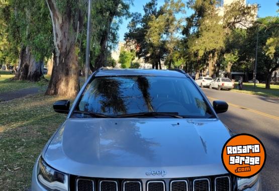 Camionetas - Jeep Jeep compass sport 2018 Nafta 44000Km - En Venta