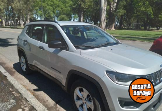 Camionetas - Jeep Jeep compass sport 2018 Nafta 44000Km - En Venta