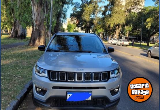 Camionetas - Jeep Jeep compass sport 2018 Nafta 44000Km - En Venta