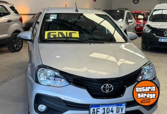 Autos - Toyota Etios 1.5 XLS AT 2022 GNC 120000Km - En Venta