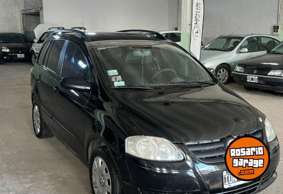 Autos - Volkswagen Suran 2010 Nafta 150000Km - En Venta