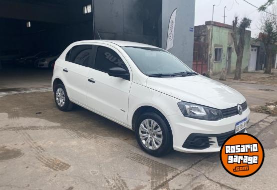 Autos - Volkswagen Gol trend 2017 Nafta 85000Km - En Venta