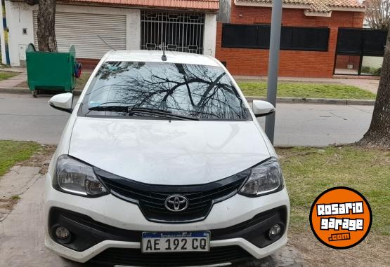 Autos - Toyota Etios 2020 Nafta 53000Km - En Venta