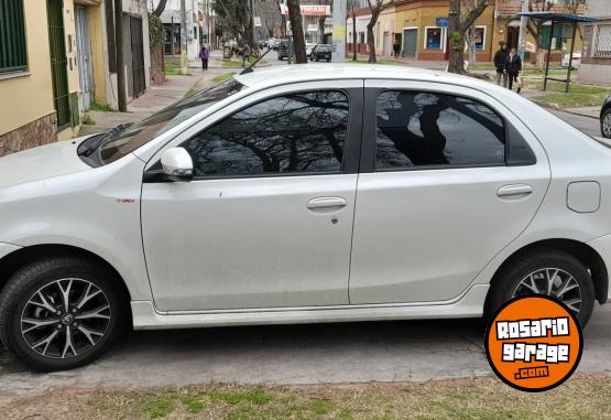 Autos - Toyota Etios 2020 Nafta 53000Km - En Venta