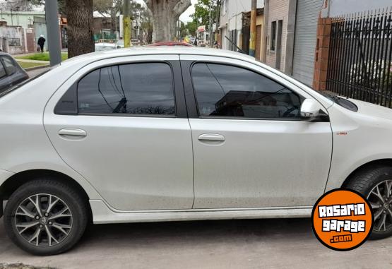 Autos - Toyota Etios 2020 Nafta 53000Km - En Venta