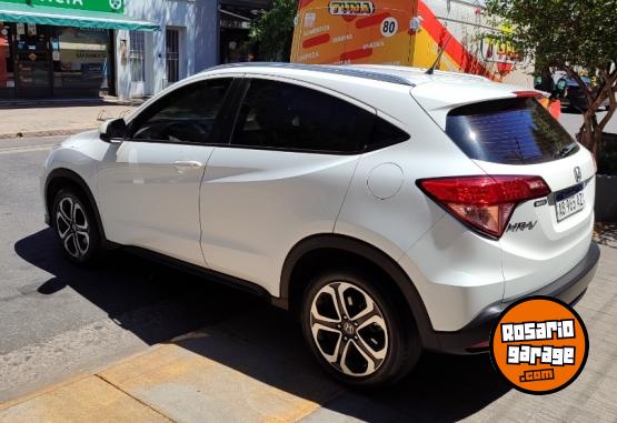 Autos - Honda HRV 2017 Nafta 50000Km - En Venta