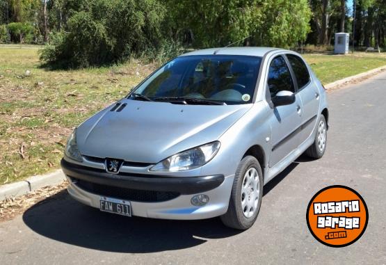 Autos - Peugeot 206 xr premium 2005 Nafta 169000Km - En Venta