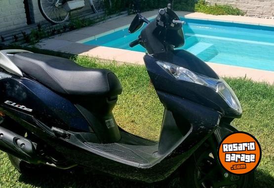 Motos - Honda Elite 125 2017 Nafta 25000Km - En Venta