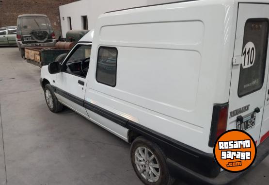 Utilitarios - Renault Express RN 1.9D 1996 Diesel 250000Km - En Venta