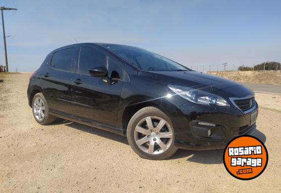 Autos - Peugeot 308 Allure 2015 Nafta 131000Km - En Venta