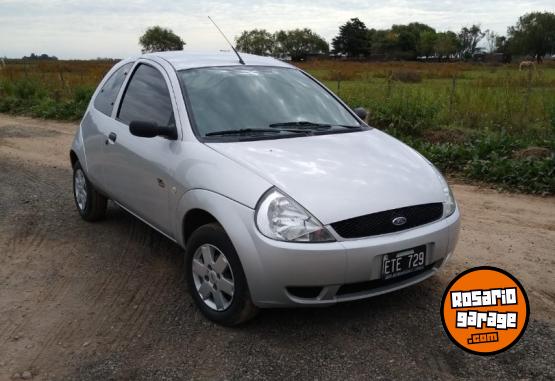 Autos - Ford Ka 2005 Nafta 140000Km - En Venta