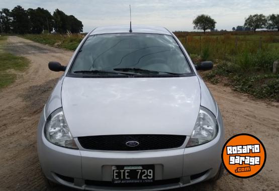 Autos - Ford Ka 2005 Nafta 140000Km - En Venta