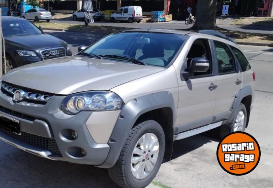 Autos - Fiat PALIO WEEK 1.6 ADVENTURE 2014 Nafta 111Km - En Venta