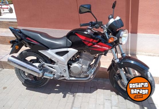 Motos - Honda CBX 2013 Nafta 39500Km - En Venta