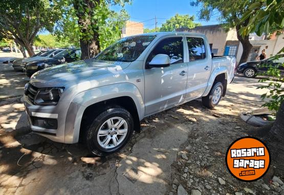 Camionetas - Volkswagen Amarok 2015 Diesel 81000Km - En Venta