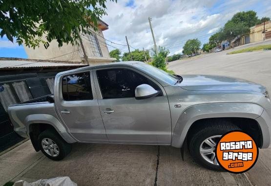 Camionetas - Volkswagen Amarok 2015 Diesel 81000Km - En Venta