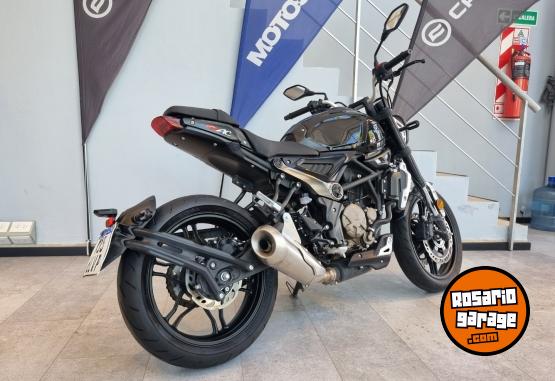 Motos - Voge 300 AC 2022 Nafta 6536Km - En Venta