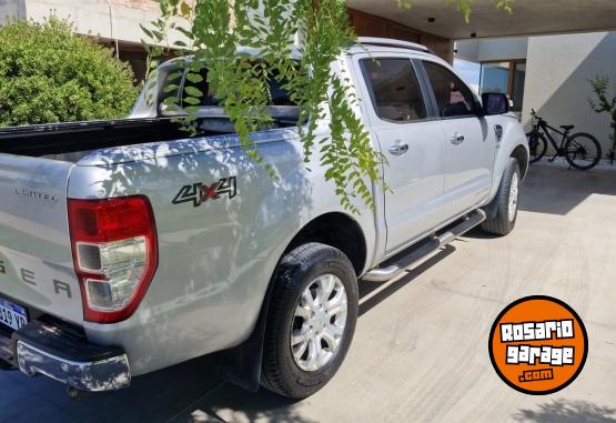 Camionetas - Ford Ranger 3.2 4x4 LTD 2018 Diesel 240000Km - En Venta