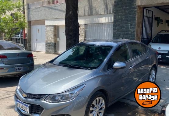 Autos - Chevrolet CRUZE LT CUERO 2018 Nafta 110000Km - En Venta