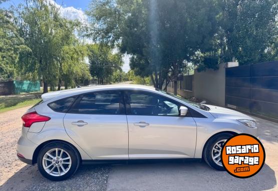 Autos - Ford Focus 2019 Nafta 73000Km - En Venta