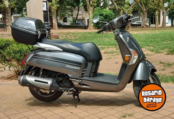 Motos - Kymco Like 125 2022 Nafta 9700Km - En Venta