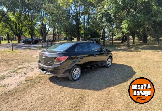 Autos - Chevrolet Prisma LTZ 2013 Nafta 97000Km - En Venta