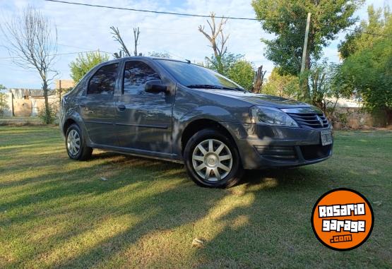 Autos - Renault Logan 2013 GNC 187000Km - En Venta