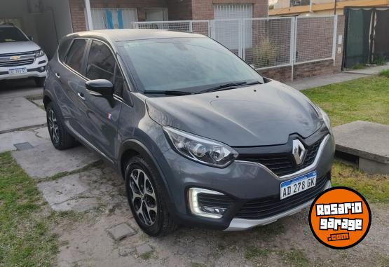 Autos - Renault CAPTUR 2018 Nafta 86500Km - En Venta