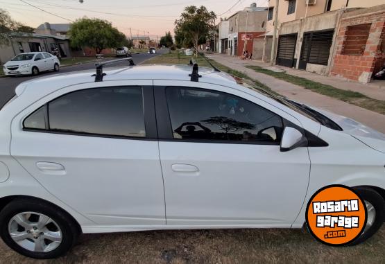 Autos - Chevrolet ONIX LT 1.4 2018 GNC 135000Km - En Venta