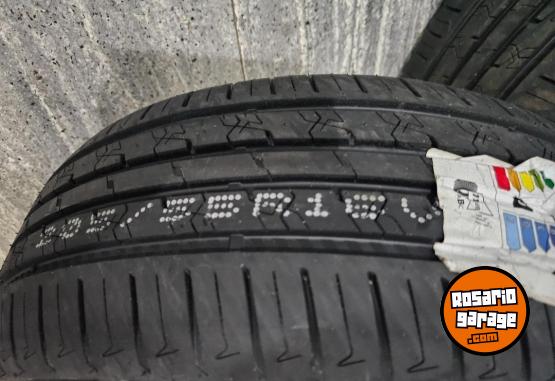 Accesorios para Autos - Cubiertas 195 65 R15/ 205 55 r16 - En Venta