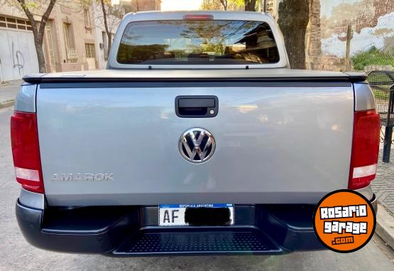 Camionetas - Volkswagen Amarok Trendline 140cv. 2022 Diesel 55000Km - En Venta