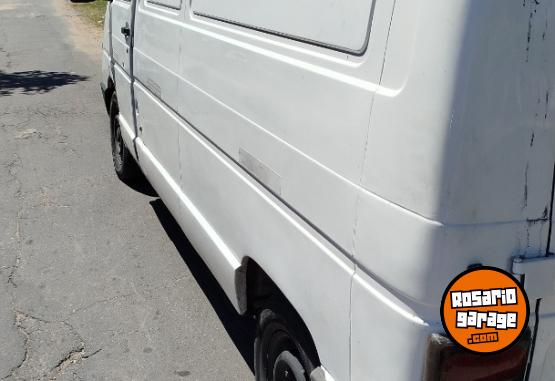 Utilitarios - Renault Trafic 1997 GNC 300000Km - En Venta