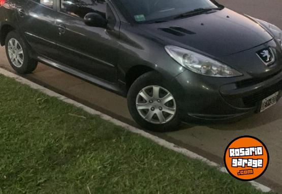 Autos - Peugeot Peugeot 207 2014 Nafta 111000Km - En Venta