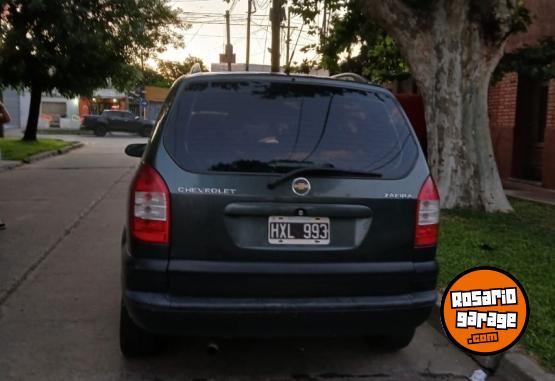 Autos - Chevrolet Zafira GLS 2009 2009 Nafta 230000Km - En Venta