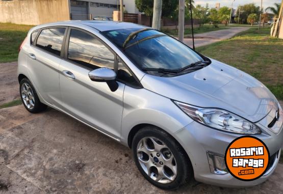 Autos - Ford Fiesta kinetic titanium 2013 Nafta 89000Km - En Venta