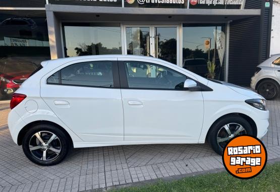 Autos - Chevrolet ONIX LTZ 1.4 5P 2019 Nafta 80000Km - En Venta