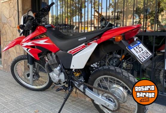 Motos - Honda XR 250 TORNADO 2022 Nafta 16500Km - En Venta