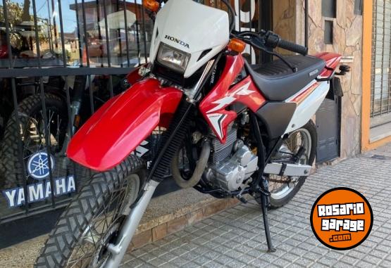 Motos - Honda XR 250 TORNADO 2022 Nafta 16500Km - En Venta