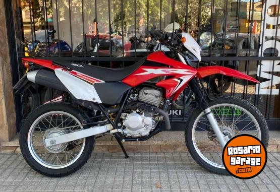 Motos - Honda XR 250 TORNADO 2022 Nafta 16500Km - En Venta