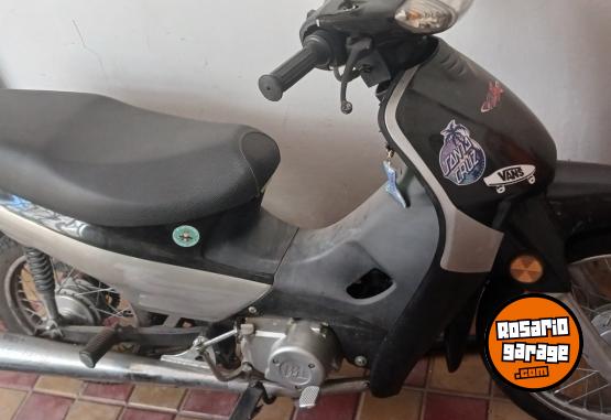 Motos - Motomel Blitz 110 2018 Nafta 9700Km - En Venta